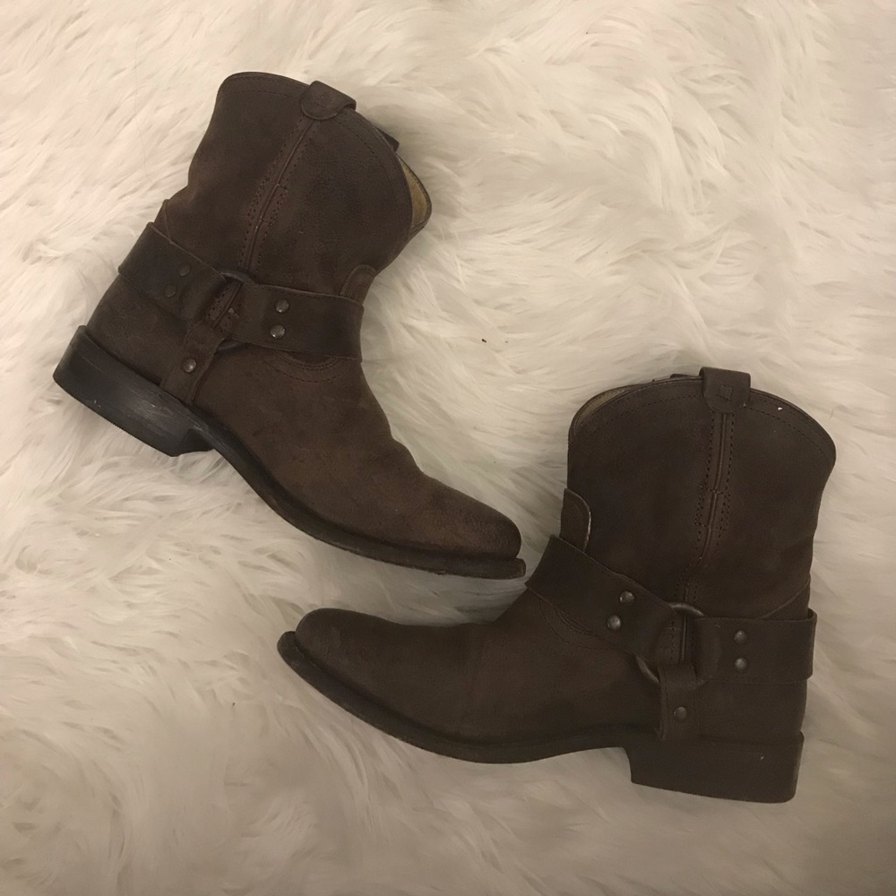 Hardly Worn! Frye Brown Distressed Wyatt Boots